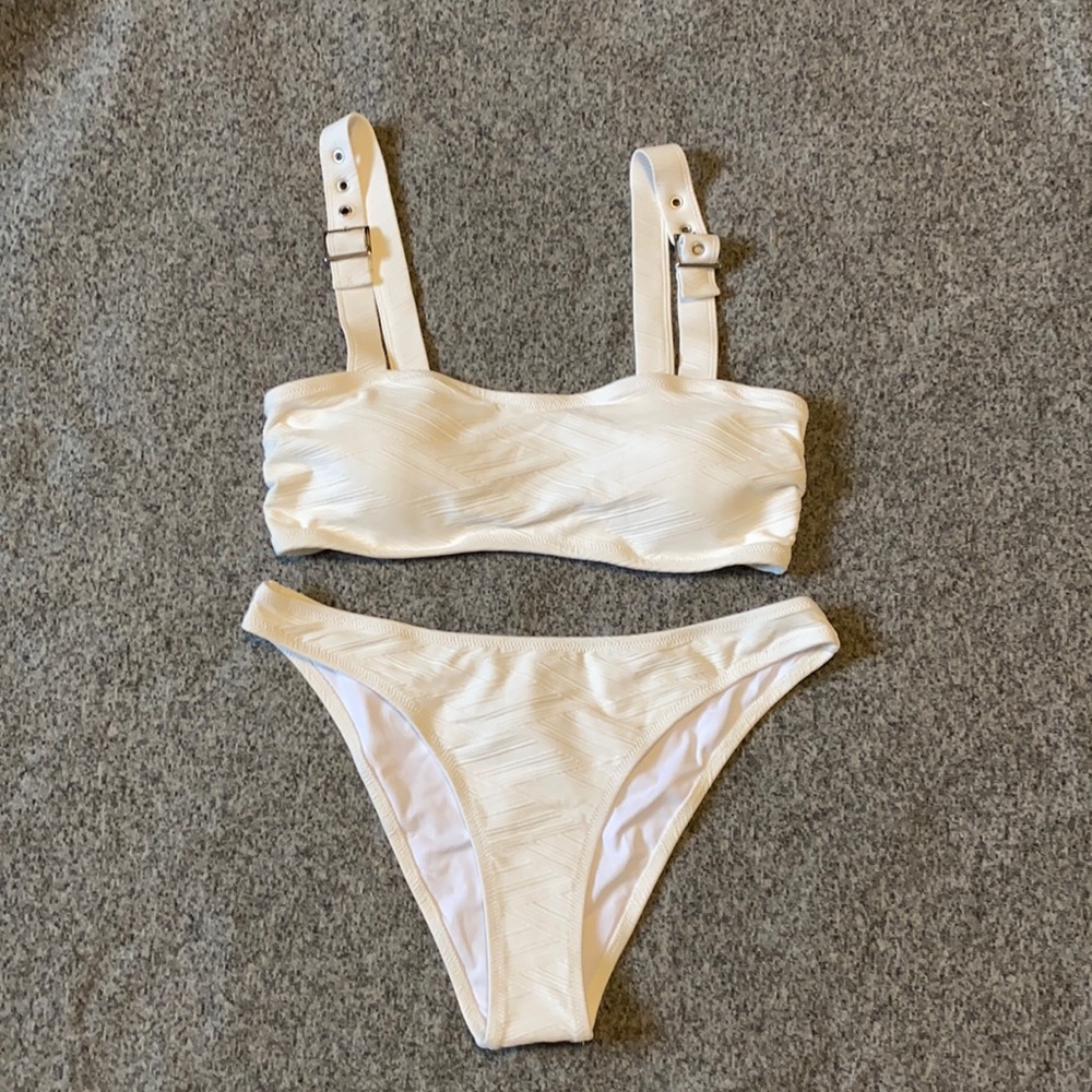 Cupshe White Bikini